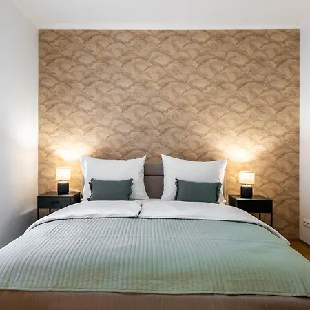 Luxury Retreat By Charles Bridge Apartment Prague Exterior photo
